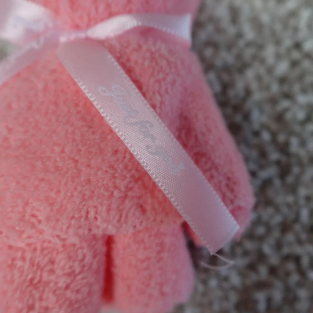 N/A hand towel